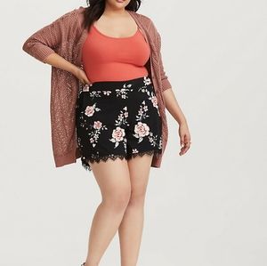 Torrid FLORAL CHALLIS SHORTS SIZE 3